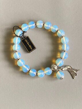 Fifth Avenue NWT Opalite Glass Beaded Stretch Bracelet Silver Filigree Tassel 8"